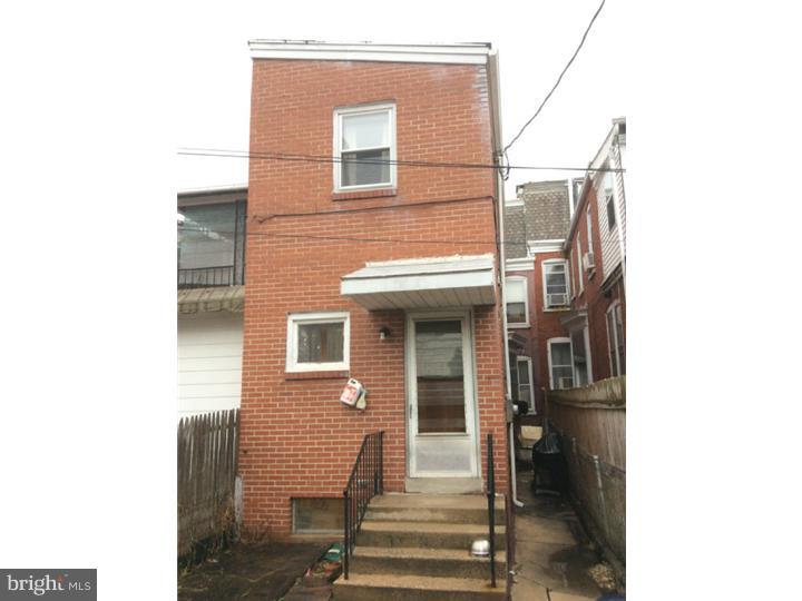 1052 Perry Street Reading, PA 19604 - Photo 4 of 17 Gallery Image 4