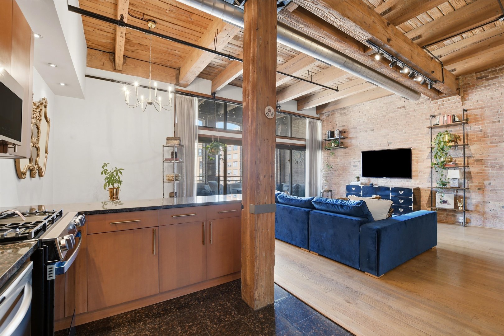 400 South Green Street, Unit 409 Chicago, IL 60607 - Photo 10 of 23