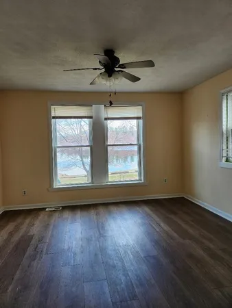 $3,000 | 3 Chase Street, Derry, NH 03038