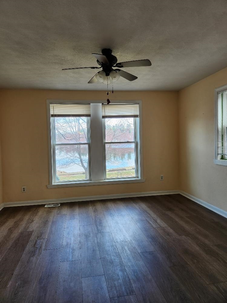 3 Chase Street Derry, NH 03038 - Photo 14 of 23