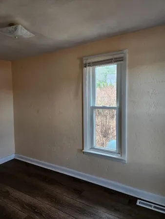 $3,000 | 3 Chase Street, Derry, NH 03038