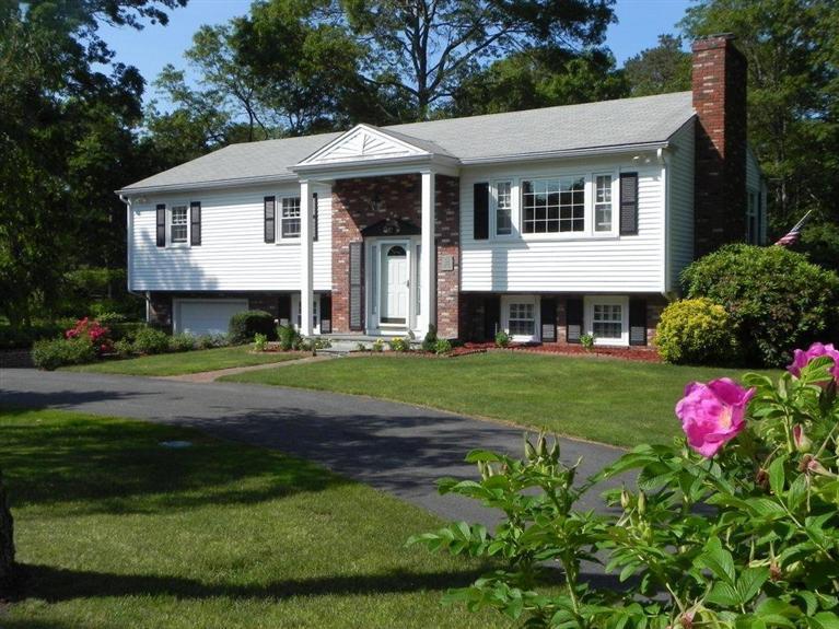 17 Mill Road East Sandwich, MA 02537 - Photo 1 of 25 Primary Photo