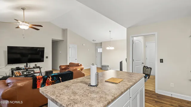 $1,650 | 412 Duster Lane, Richlands, NC 28574