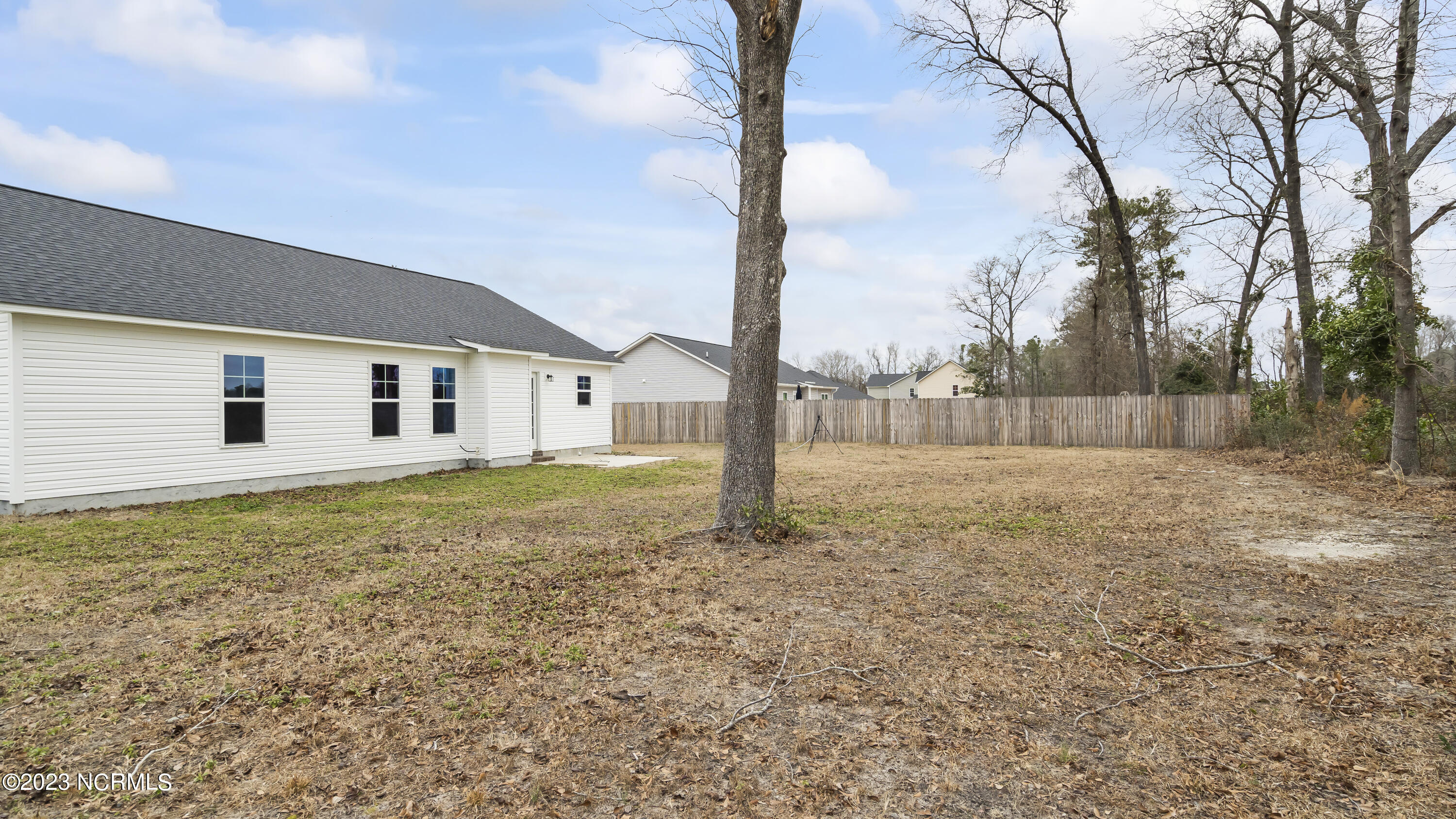 412 Duster Lane Richlands, NC 28574 - Photo 23 of 24 23