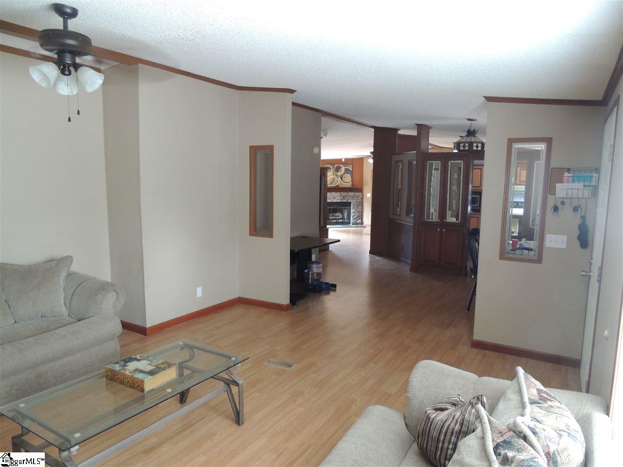 410 West Bagwell Road Liberty, SC 29657 - Photo 7 of 9 Gallery Image 7