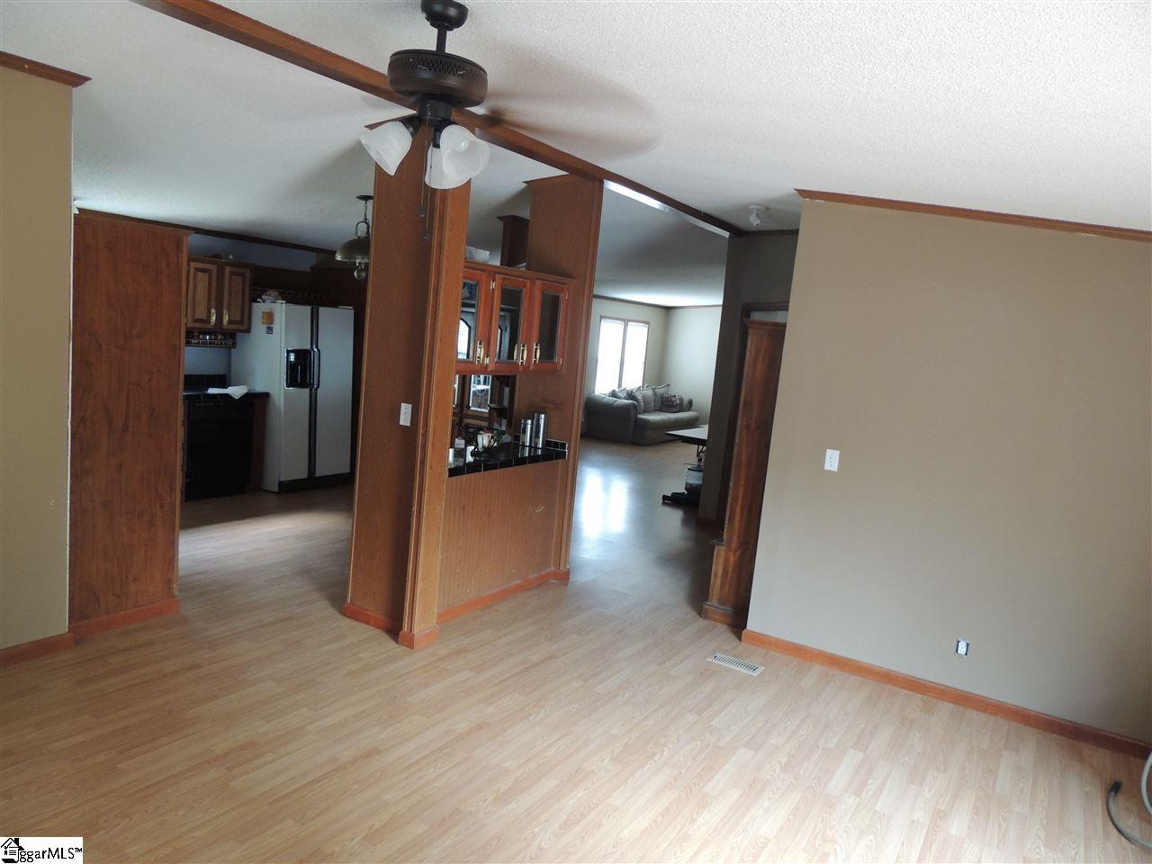 410 West Bagwell Road Liberty, SC 29657 - Photo 8 of 9 Gallery Image 8