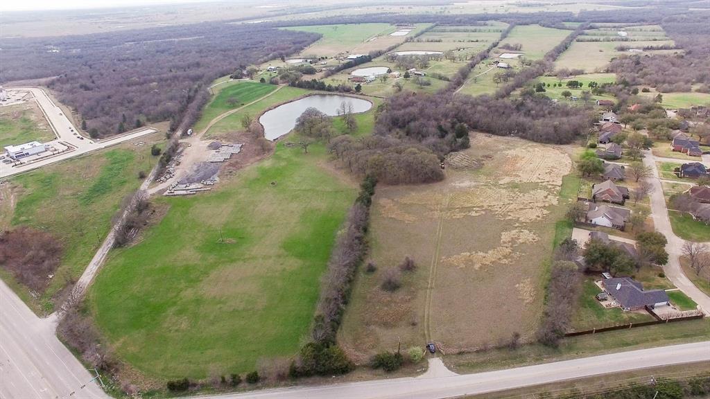 0 South Houston Street Kaufman, TX 75142 - Photo 5 of 7 a view of painting on the wall
