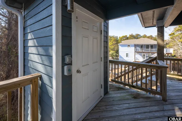 $899,000 | 1267 Crystal Lake Court, Corolla, NC 27927