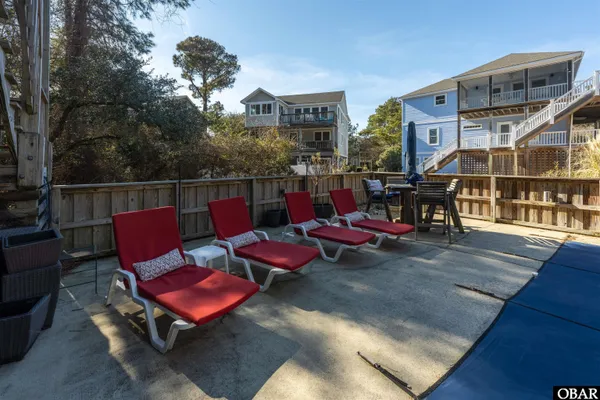 $899,000 | 1267 Crystal Lake Court, Corolla, NC 27927