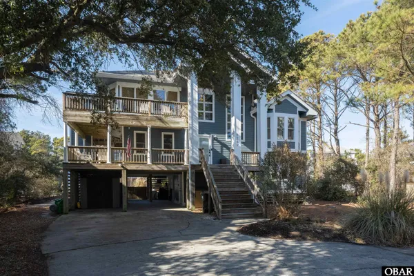 $899,000 | 1267 Crystal Lake Court, Corolla, NC 27927