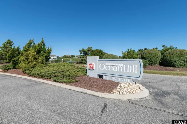 $899,000 | 1267 Crystal Lake Court, Corolla, NC 27927