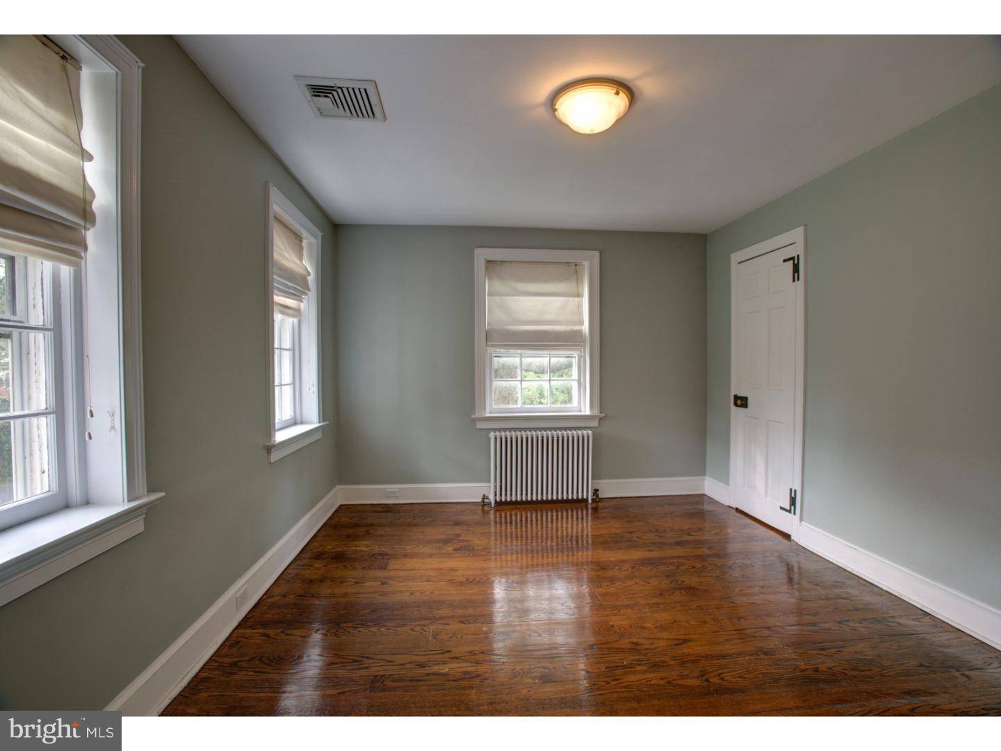 14 Alton Road Yardley, PA 19067 - Photo 18 of 25 Bedroom 3
