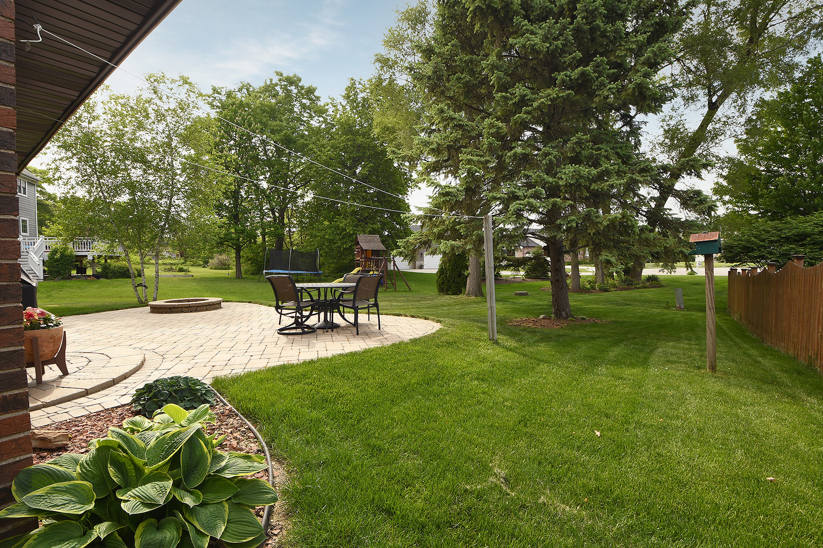 10918 3rd Street Mokena, IL 60448 - Photo 39 of 40 a view of a backyard with sitting area