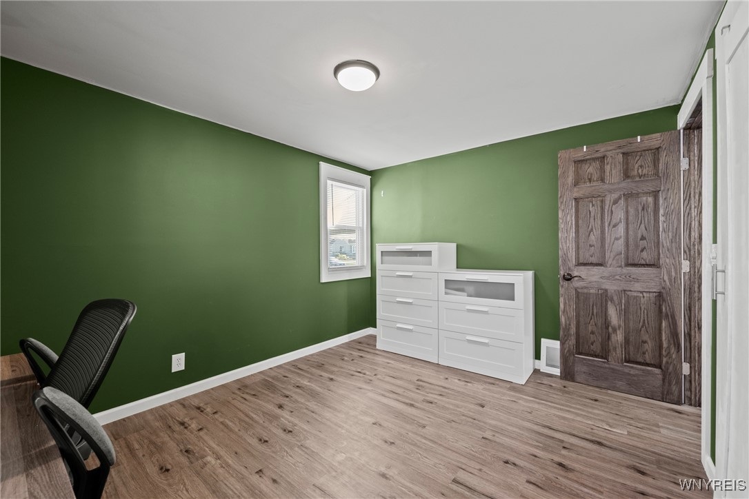 99 Coventry Road Tonawanda, NY 14217 - Photo 30 of 49