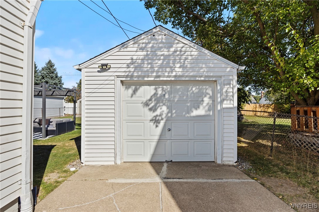 99 Coventry Road Tonawanda, NY 14217 - Photo 5 of 49