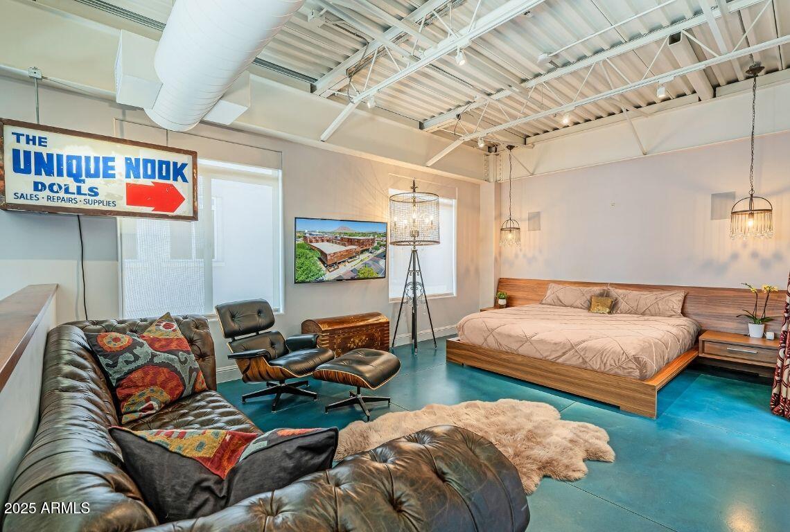 7033 East Main Street, Unit A200 Scottsdale, AZ 85251 - Photo 29 of 58 Primary bedroom