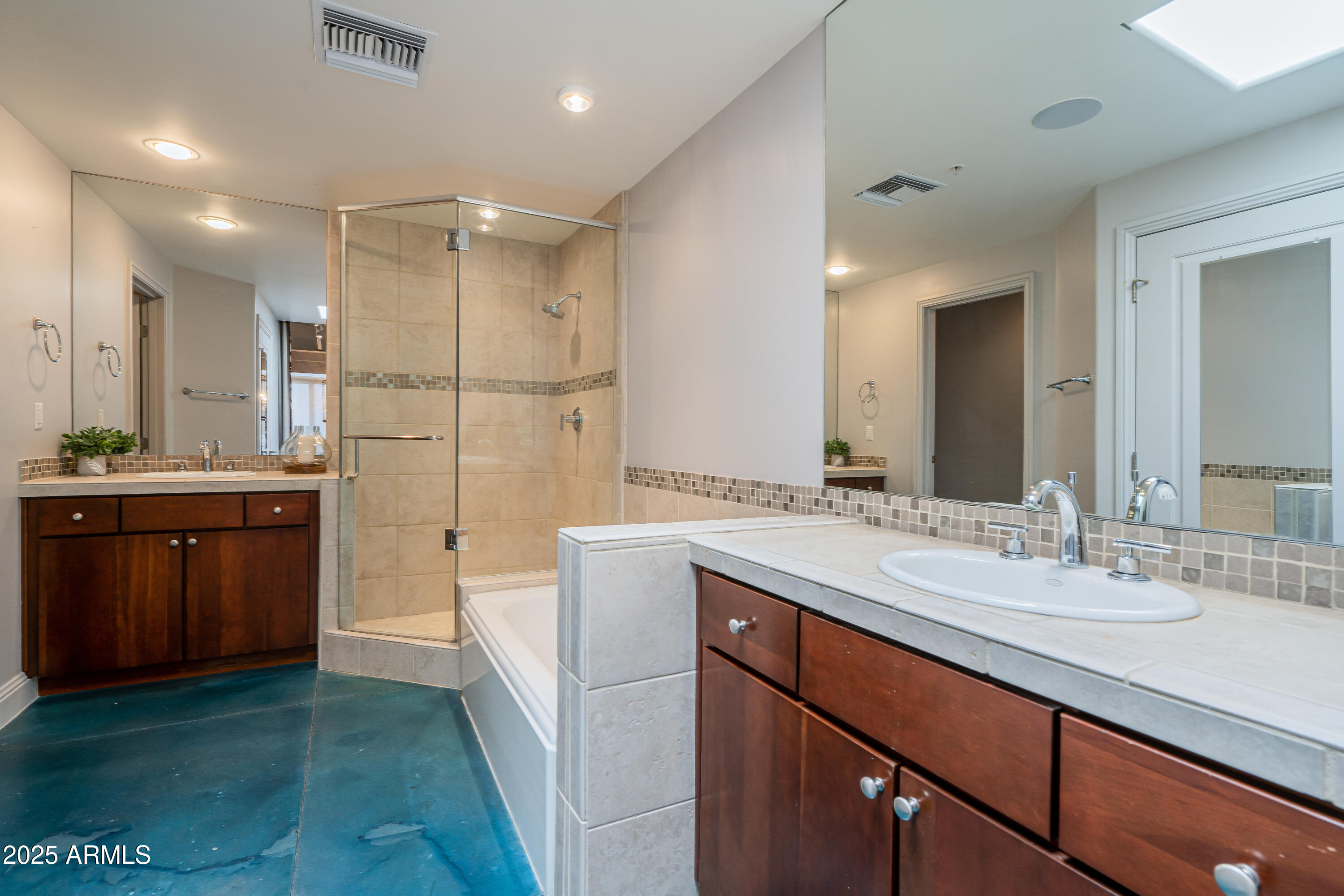 7033 East Main Street, Unit A200 Scottsdale, AZ 85251 - Photo 30 of 58 Primary bathroom