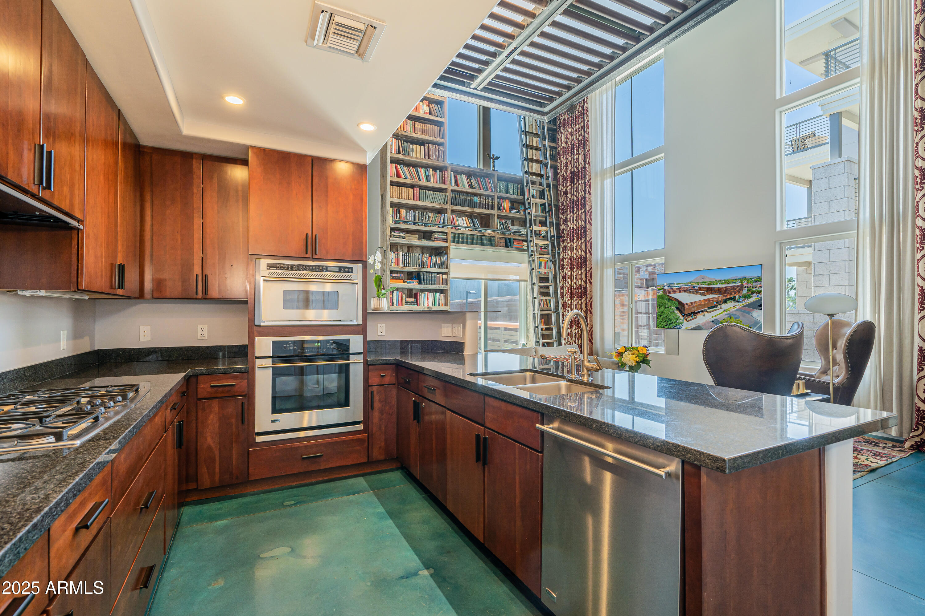 7033 East Main Street, Unit A200 Scottsdale, AZ 85251 - Photo 6 of 58 Kitchen