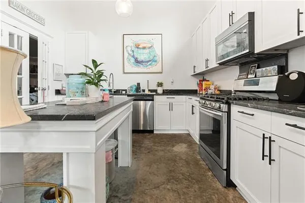 $1,675 | 1201 Teche Street, New Orleans, LA 70114