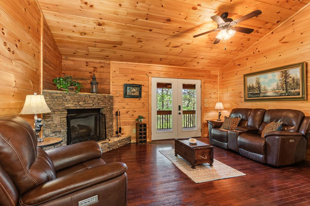 245 Fern Way Murphy, NC 28906 - Photo 19 of 59