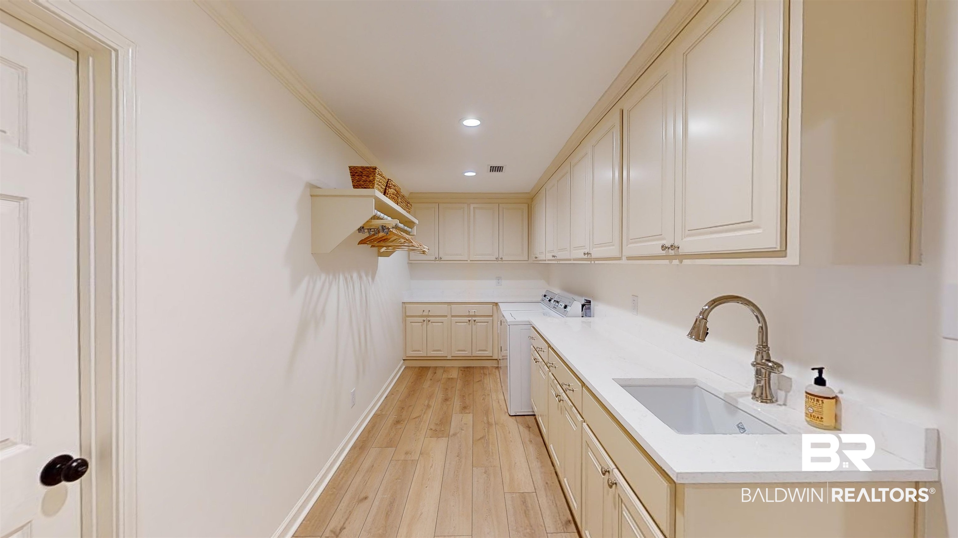 54 McGregor Avenue Mobile, AL 36608 - Photo 31 of 45