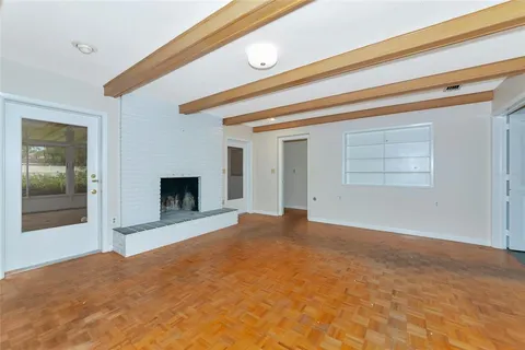 $540,000 | 320 25th Street West, Bradenton, FL 34205