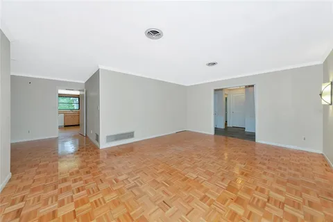 $540,000 | 320 25th Street West, Bradenton, FL 34205