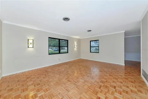 $540,000 | 320 25th Street West, Bradenton, FL 34205