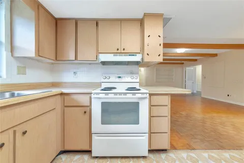 $540,000 | 320 25th Street West, Bradenton, FL 34205