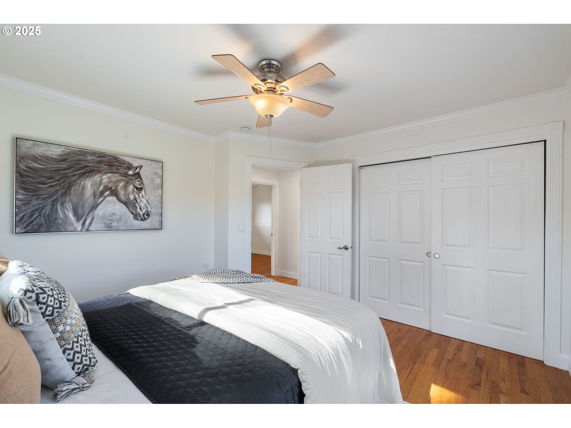 5440 Southwest Dover Loop Portland, OR 97225 - Photo 18 of 46 Gallery Image 18