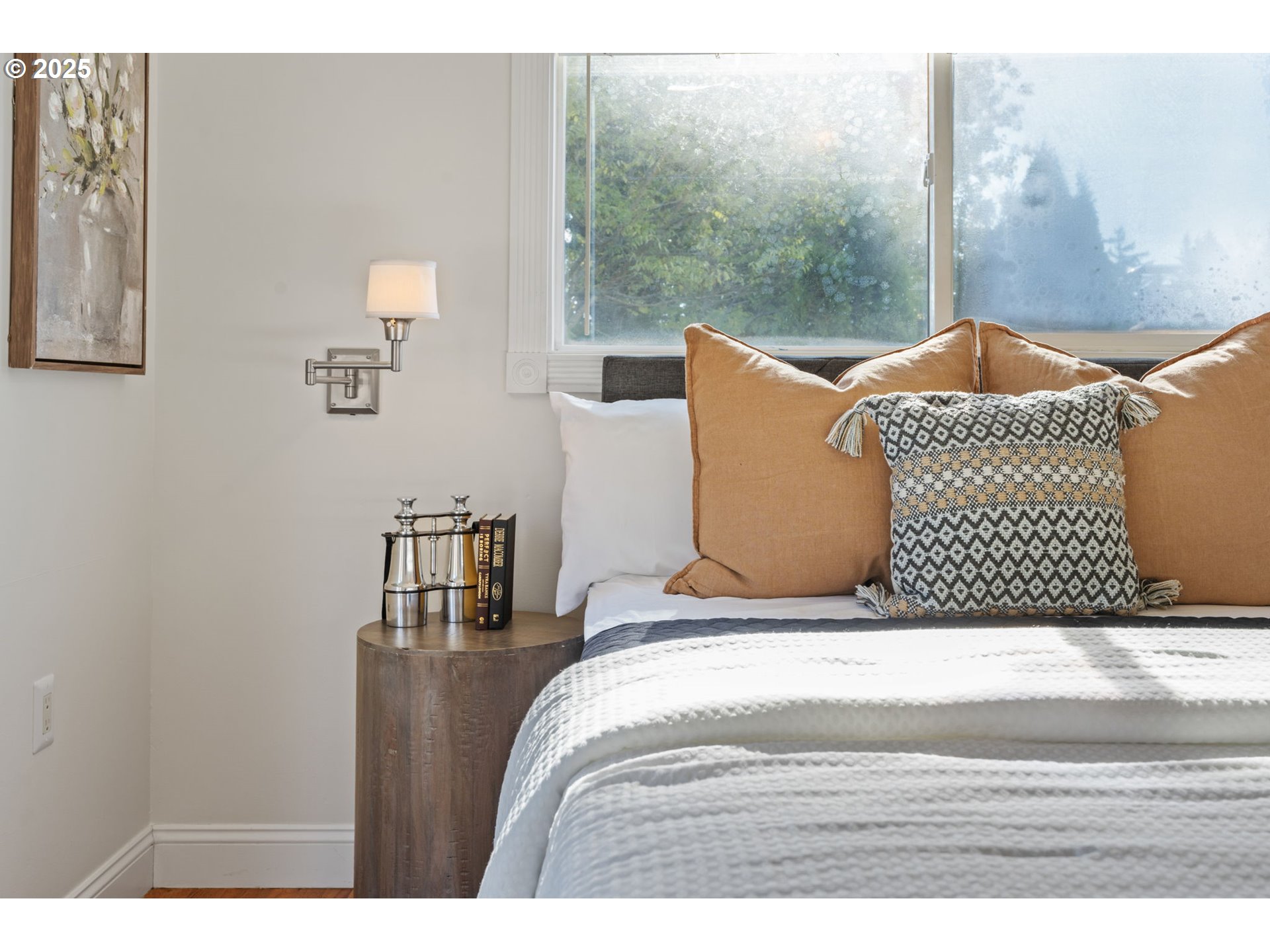 5440 Southwest Dover Loop Portland, OR 97225 - Photo 19 of 46 Gallery Image 19