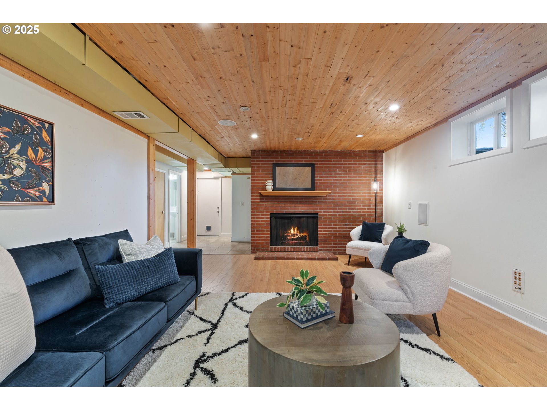 5440 Southwest Dover Loop Portland, OR 97225 - Photo 30 of 46 Gallery Image 30