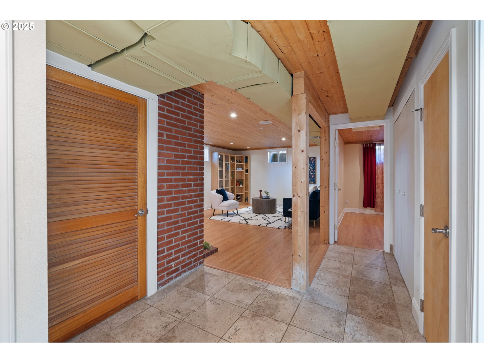 5440 Southwest Dover Loop Portland, OR 97225 - Photo 31 of 46 Gallery Image 31