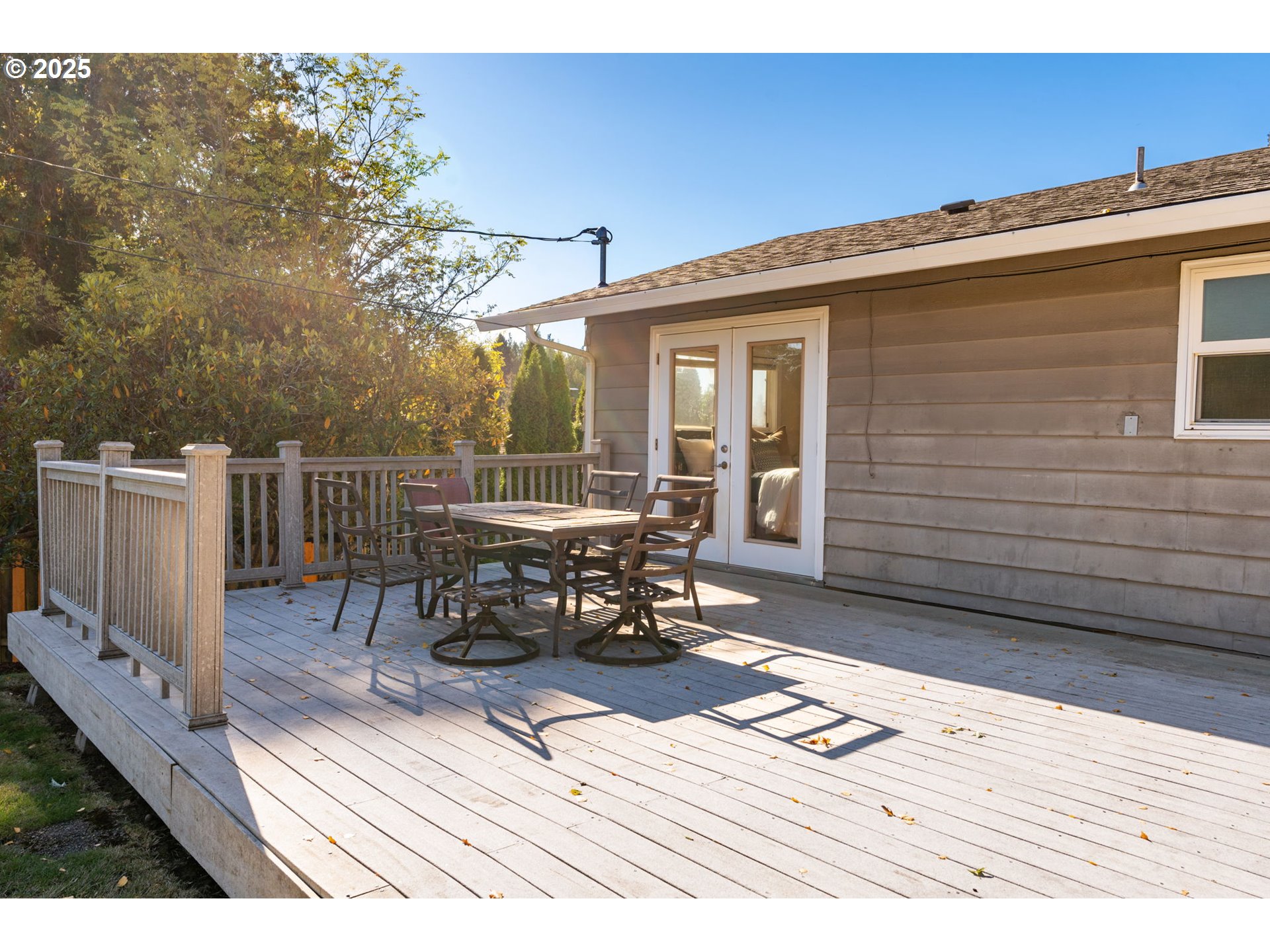 5440 Southwest Dover Loop Portland, OR 97225 - Photo 45 of 46 Gallery Image 45