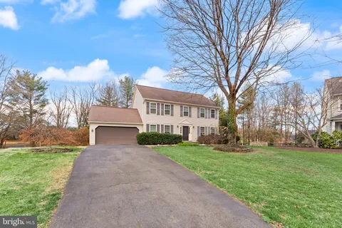 $1,100,000 | 11212 Bradbury Lane, Reston, VA 20194