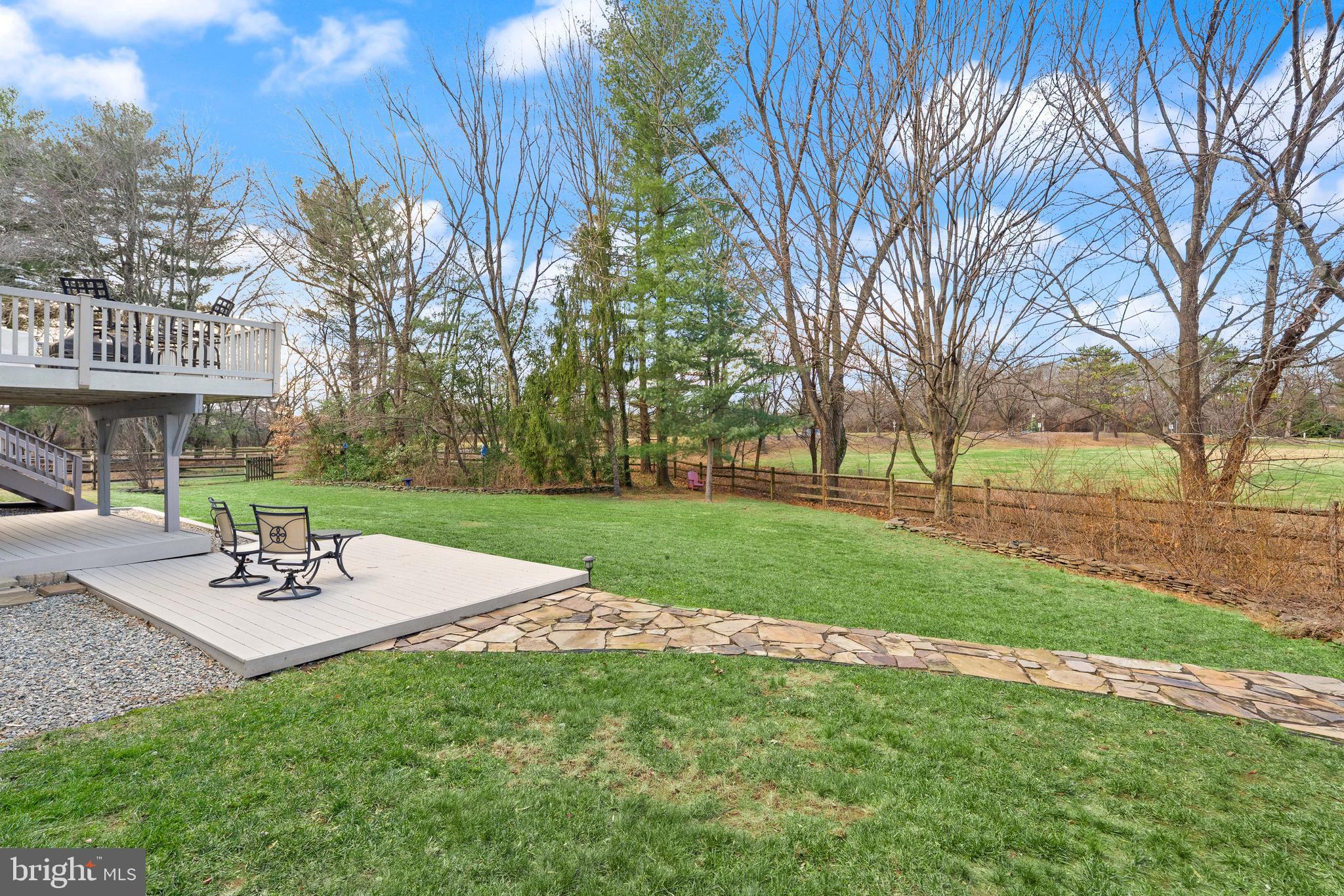 11212 Bradbury Lane Reston, VA 20194 - Photo 12 of 21