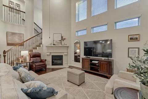 $650,000 | 319 Kinderwood Trail, Montgomery, TX 77316