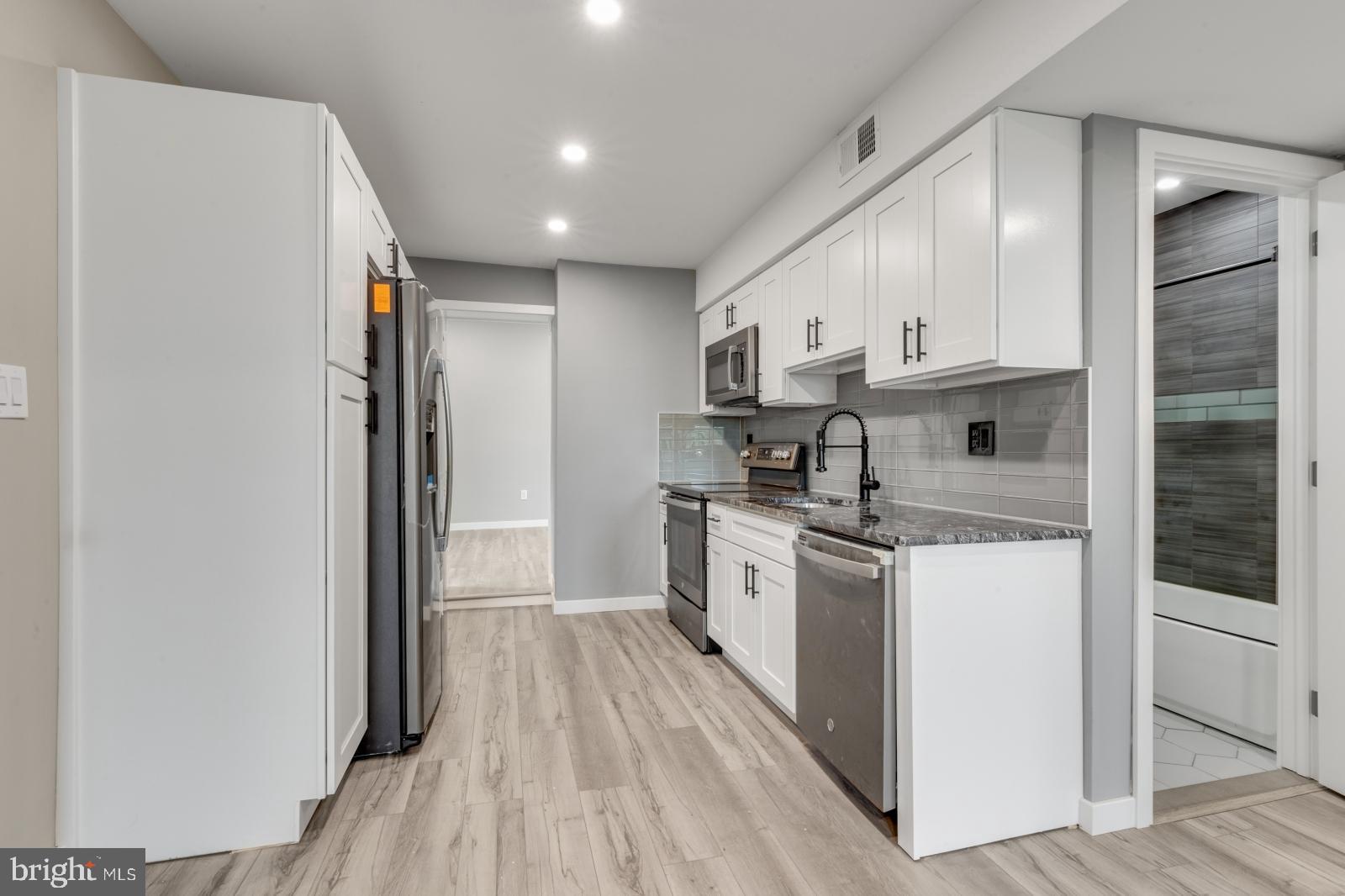435 West Susquehanna Avenue, Unit 2 Philadelphia, PA 19122 - Photo 2 of 24