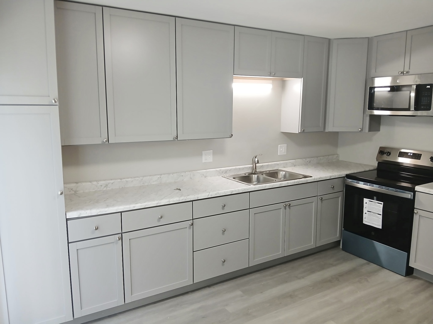 746 Oakton Road Montgomery, IL 60538 - Photo 2 of 13 Gallery Image 2