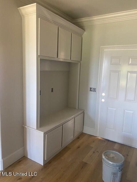 124 St Croix Lane Madison, MS 39110 - Photo 20 of 25 built-ins-mudroom