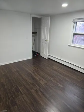 $1,900 | 18 Donna Drive, Unit 2, Wood-Ridge, NJ 07075