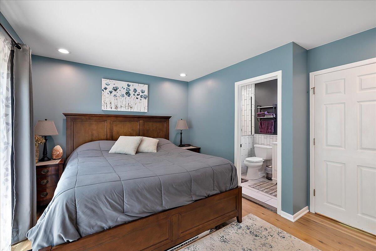 3455 Yarney Road Waterford, MI 48329 - Photo 23 of 64 Primary Bedroom
