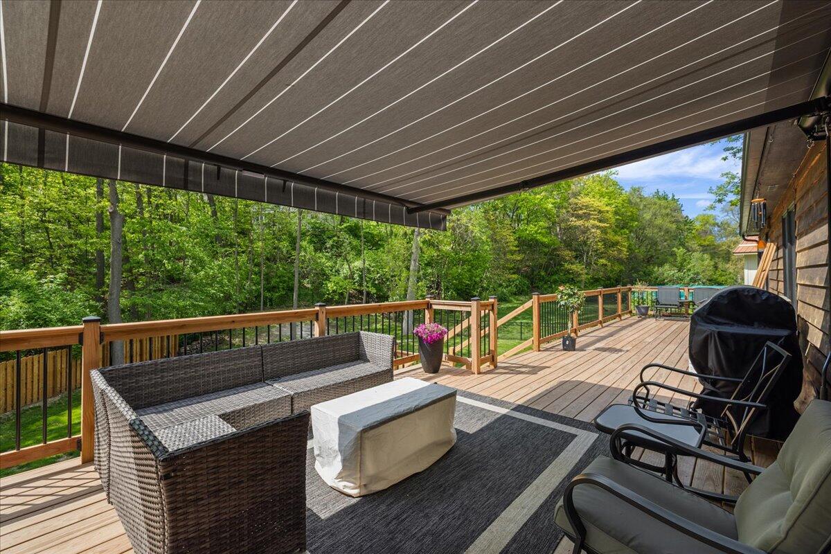 3455 Yarney Road Waterford, MI 48329 - Photo 59 of 64 Deck