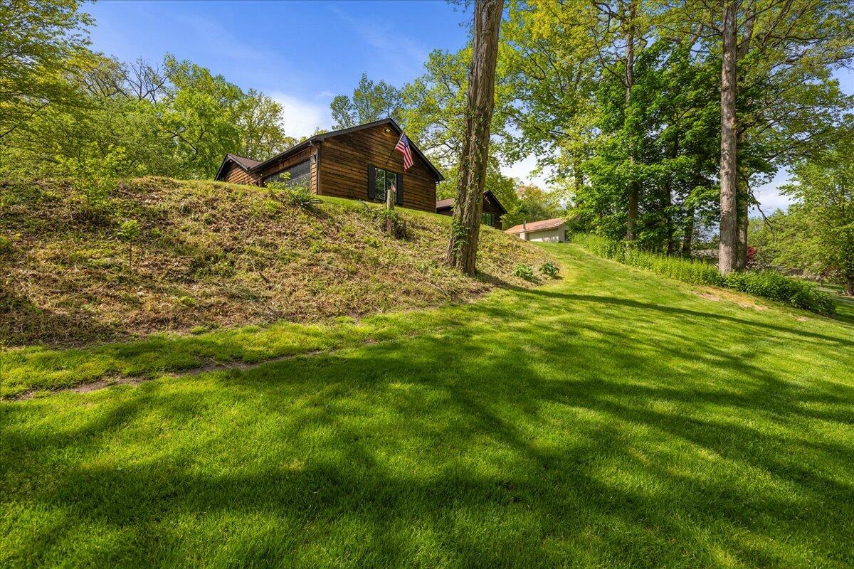 3455 Yarney Road Waterford, MI 48329 - Photo 60 of 64 Front View