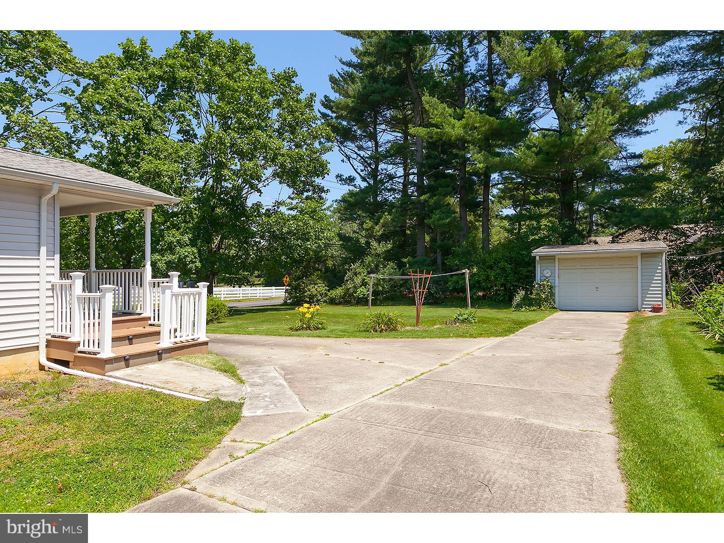 425 Dickinson Road Glassboro, NJ 08028 - Photo 3 of 16