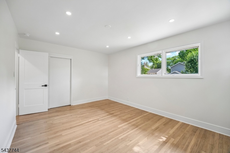 63 Westland Road Cedar Grove, NJ 07009 - Photo 13 of 40