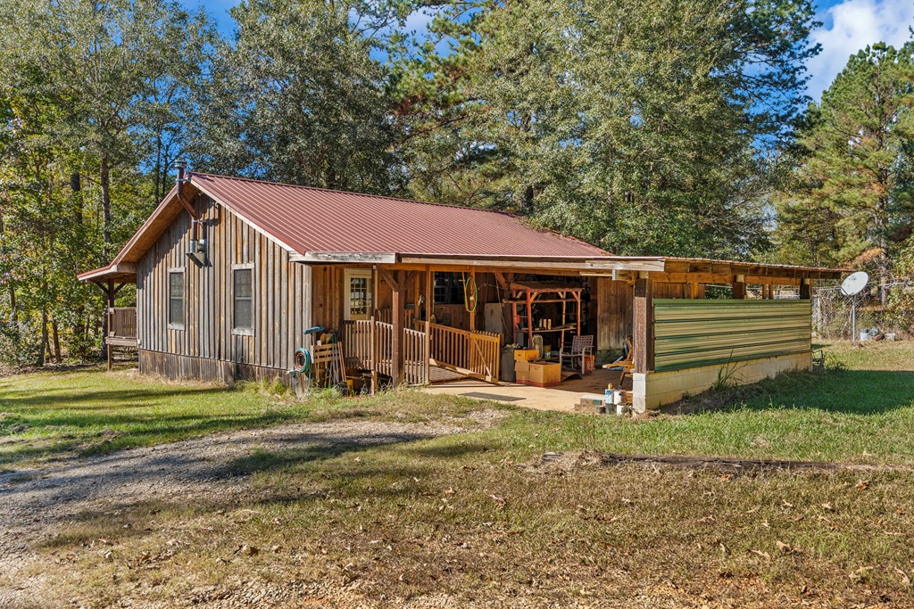 345 Howard Road Seale, AL 36875 - Photo 3 of 29 Gallery Image 3