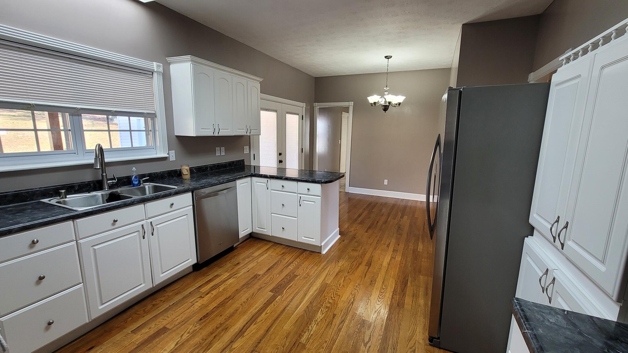 3003 Valley View Drive Corbin, KY 40701 - Photo 35 of 58 16