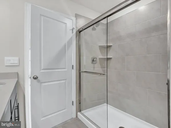 $2,800 | 723 Courier Lane, Frederick, MD 21701