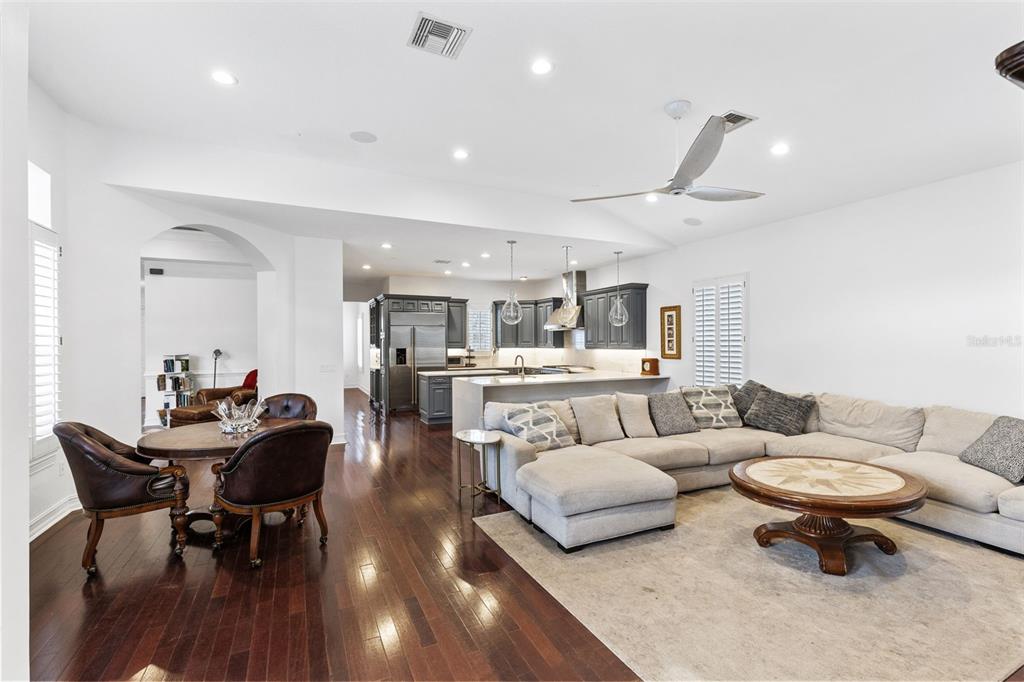 3884 Lower Park Road Orlando, FL 32814 - Photo 12 of 53